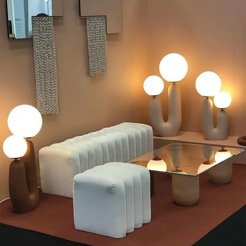 Lampu Meja Kreatif Gaya Nordik - Resin Art On Floor ulasan dan harga