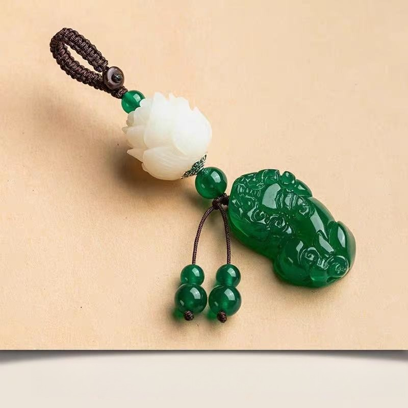 Gantungan Kunci Liontin Lotus  - Resin Art A Keychain ulasan dan harga