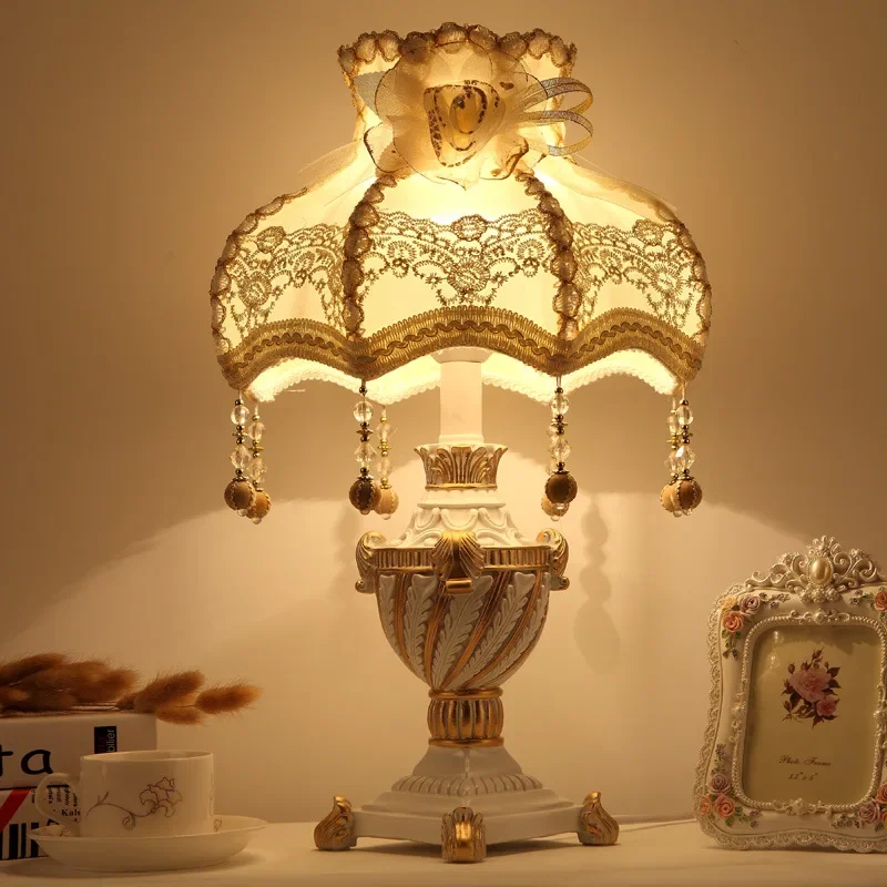 Lampu Meja Resin Antik Putri N - Resin Art On Floor ulasan dan harga